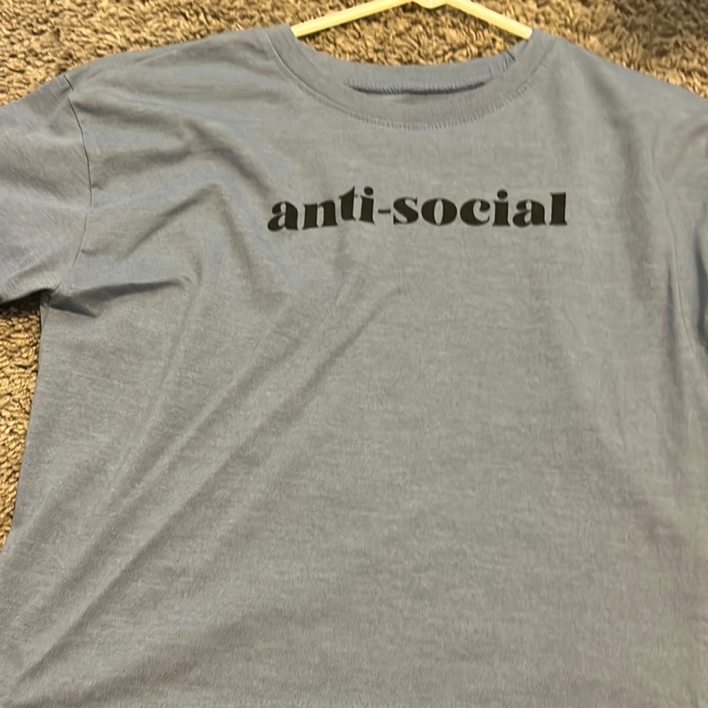 Girls dark blue boxy tee.